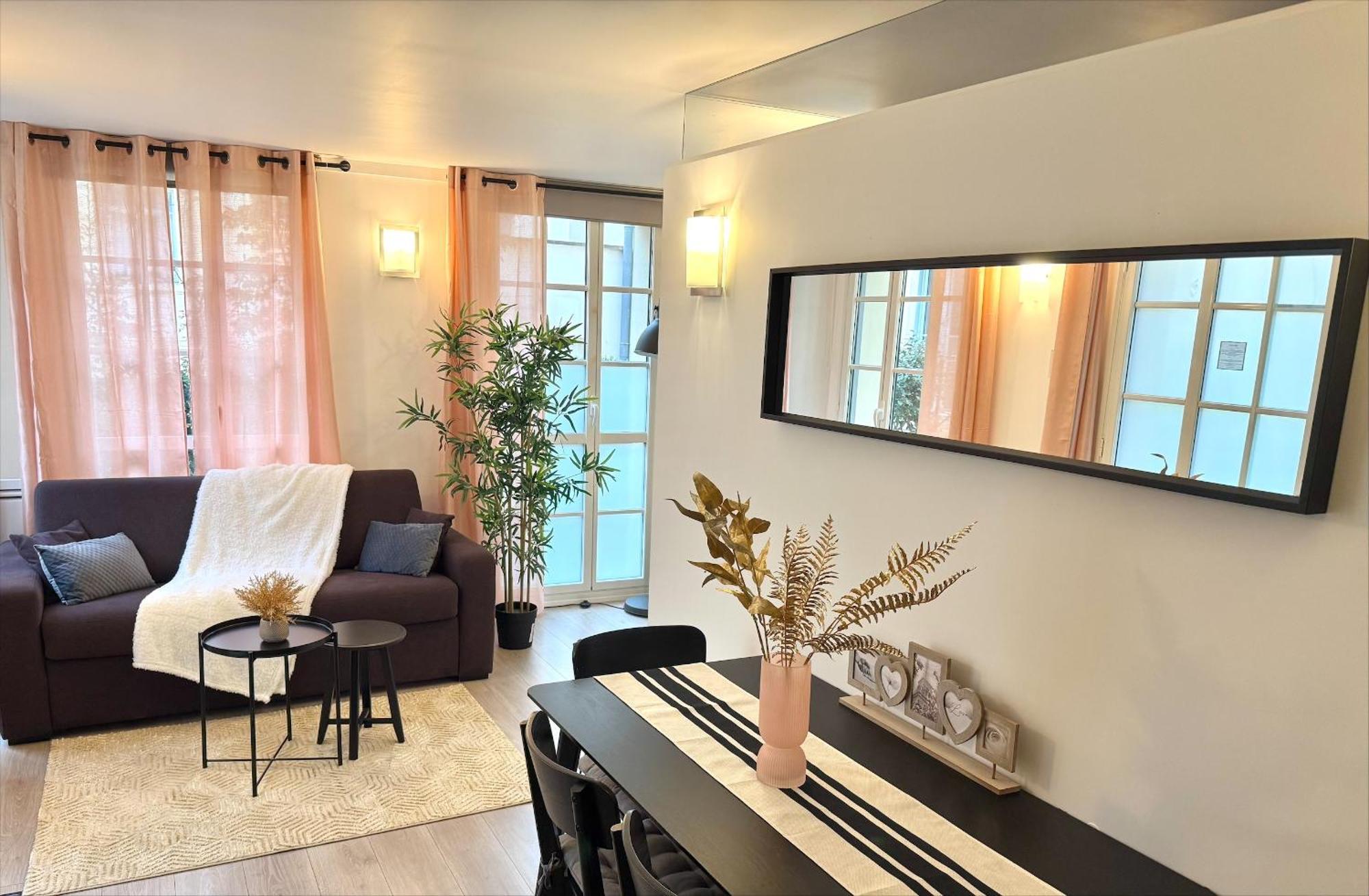Appartements - Le Logis Versaillais Versailles Eksteriør billede