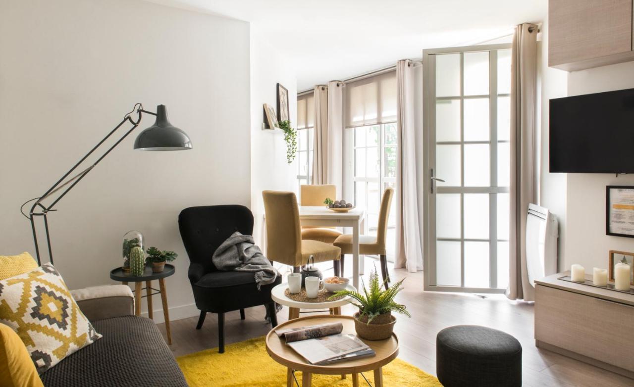 Appartements - Le Logis Versaillais Versailles Eksteriør billede
